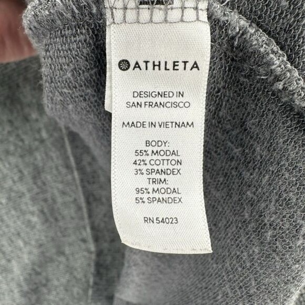 Athleta Medium Pranayama Wrap Cardigan Gray Heather Open Front Thumbhole Pockets - Picture 7 of 9